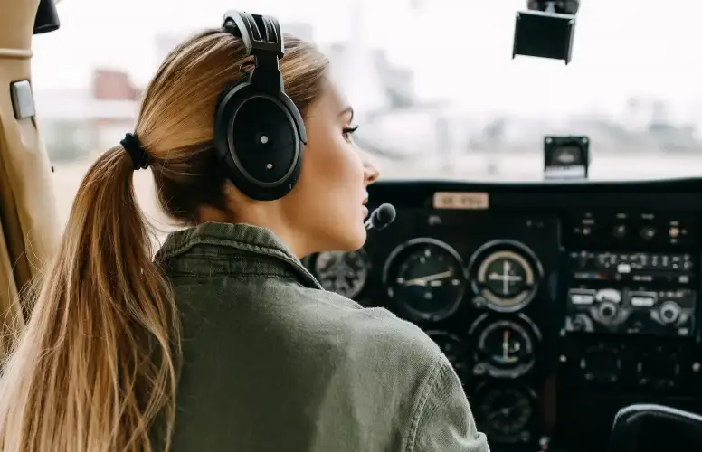 Flight test engineer