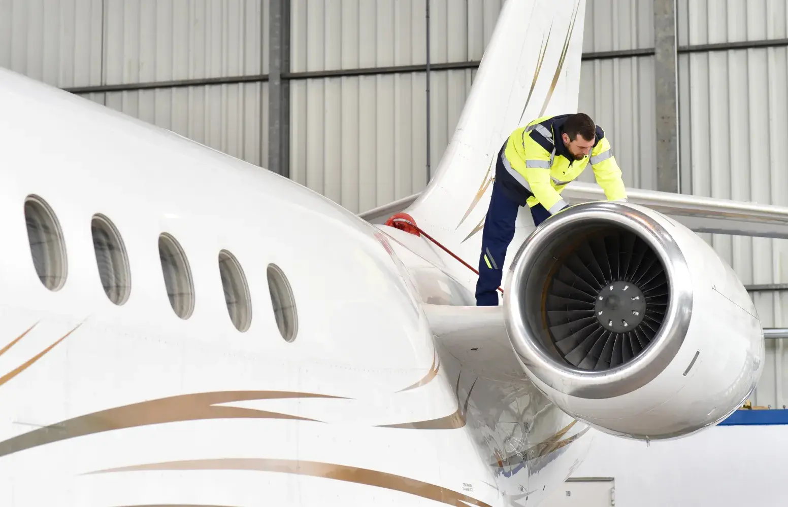 Aircraft maintenance technician
