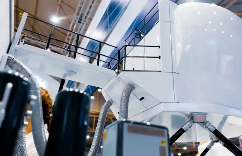 Flight simulator engineer