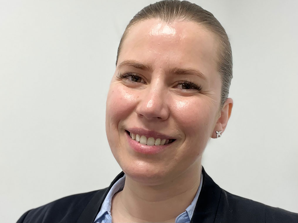 Juliana Oliveira, Senior Cabin Crew