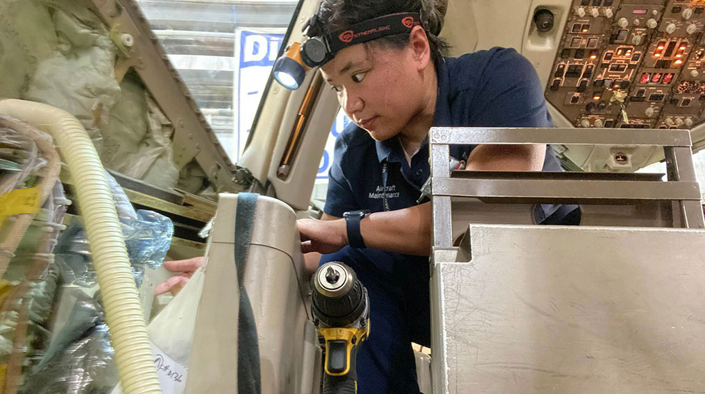 Tara Alcera, A&P Mechanic