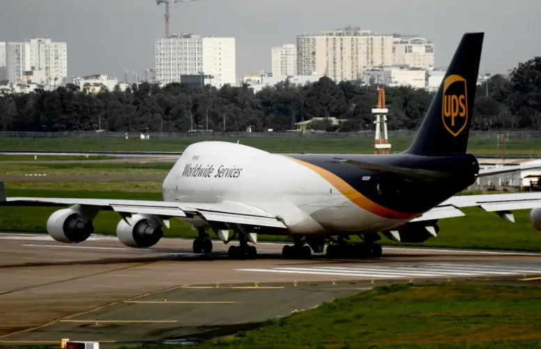 UPS crash