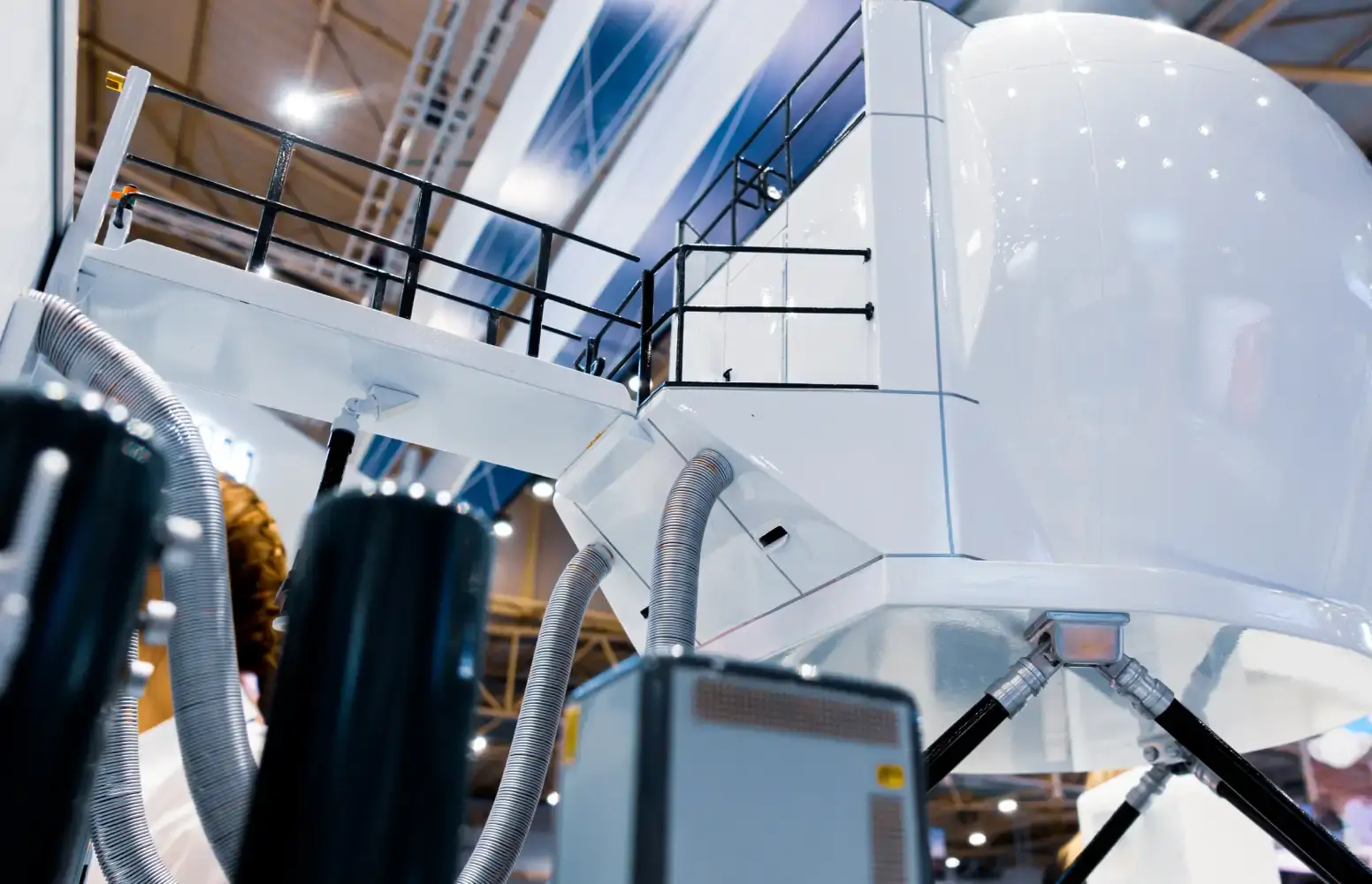 Flight simulator engineer