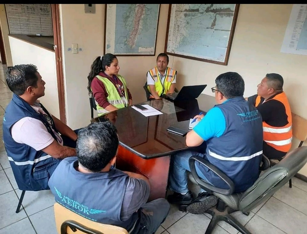 aircraft maintenance technician meeting